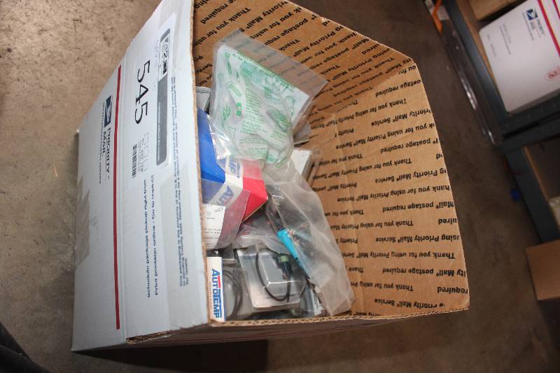 lot 545 image: Lot of (Approximately 30) AutoTemp, Parts Master Automotive Parts New In Box Includes H6332