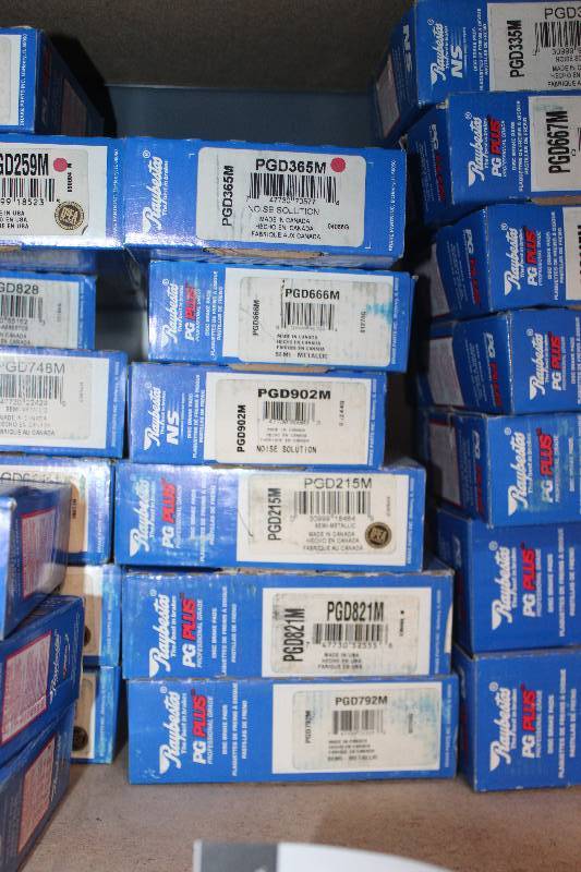 lot 648 image: Lot of (6) Raybestos PG Plus Disc Brake Pads New In Box Includes PGD365M, PGD666M, PGD902M, PGD215M,, PGD821M, PGD792M