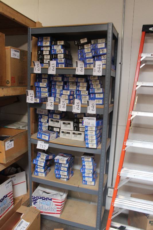 lot 712 image: 4-Adjustable Shelf Rack