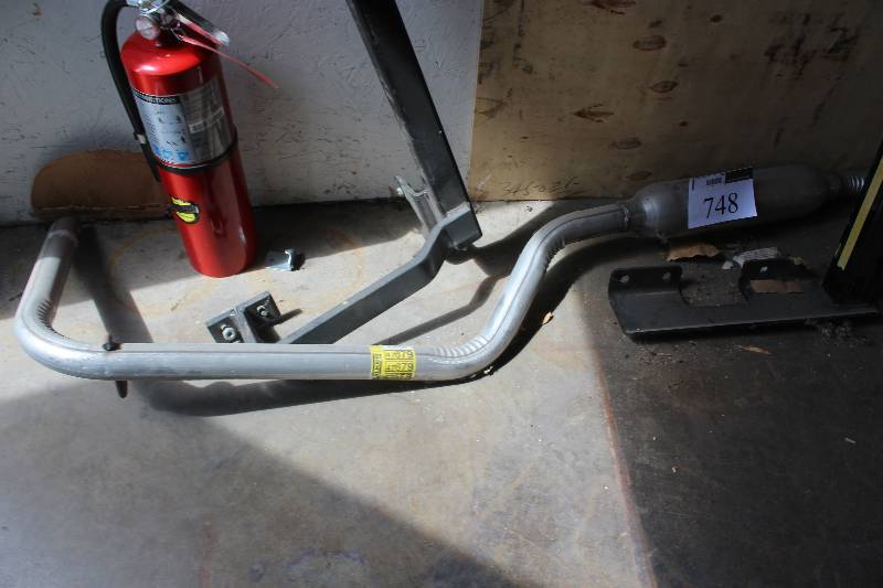 lot 748 image: Walker Automotive Exhaust
