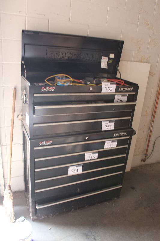 lot 10 image: Craftsman Professional 2-Piece Locking 10-Drawer Wide Tool Chest