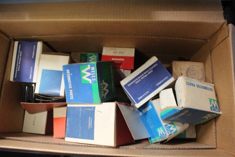 lot 697 image: Shelf Lot of Automotive Parts New In Box