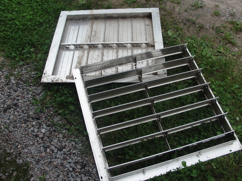 2 Aluminum Louvers