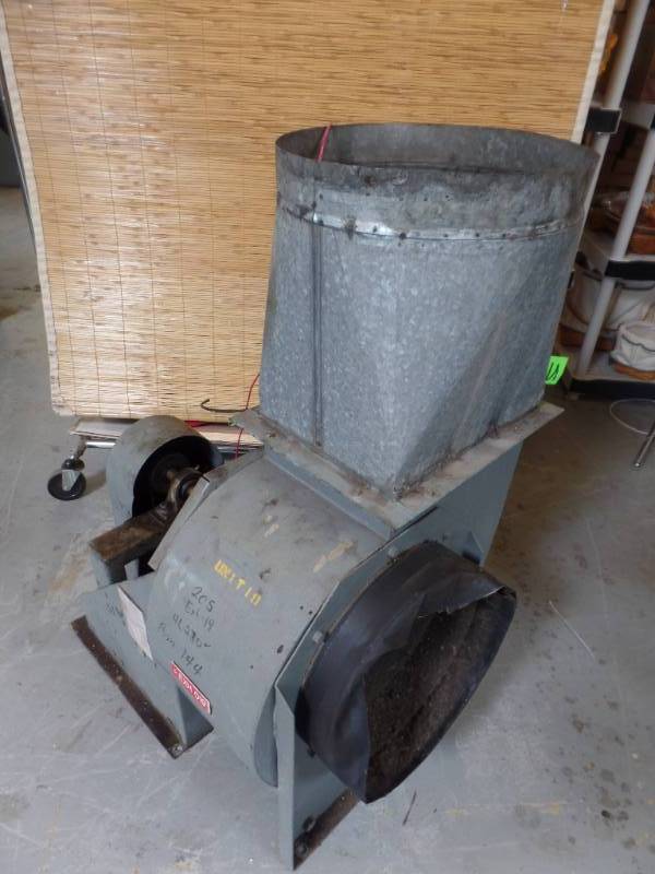 lot 313 image: Blower Fan