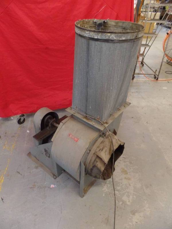 lot 328 image: Blower Fan