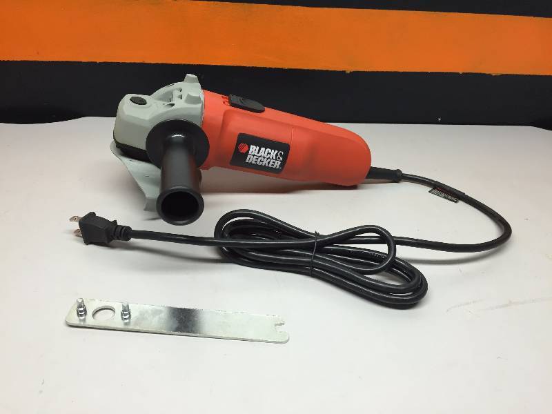 lot 2 image: BLACK N DECKER 4 12 SMALL ANGLE GRINDER (WORKING CONDITION, MISSING ATTACHMENT NUT)