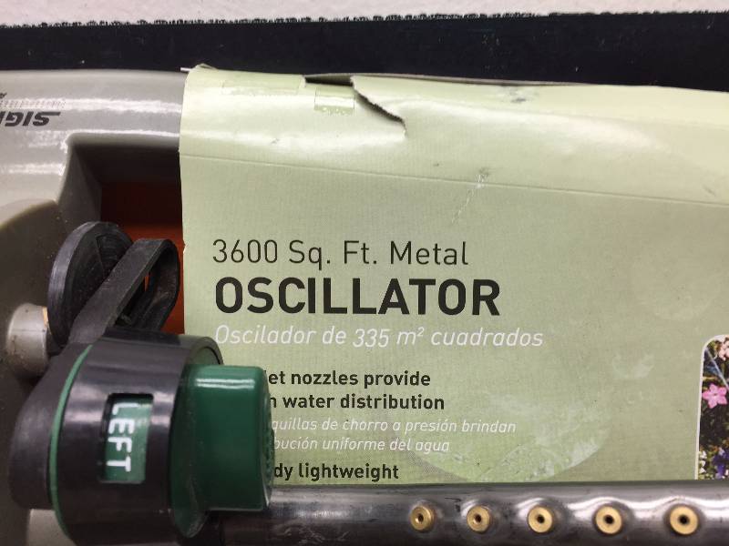 lot 18 image: OSCILLATING LAWN SPRINKLERS (3)