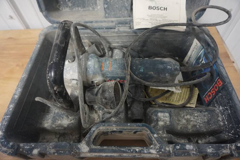 Bosch Model 1773AK Angle Grinder With StorageCarry Case