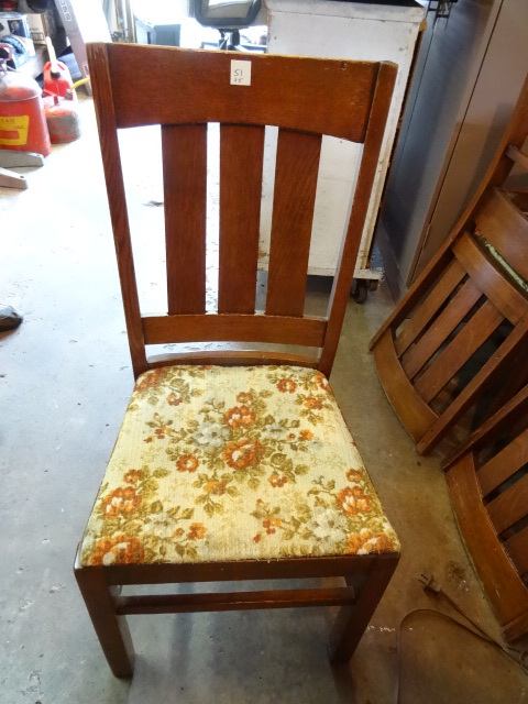 lot 51 image: 5 Vintage Solid Wood Chairs