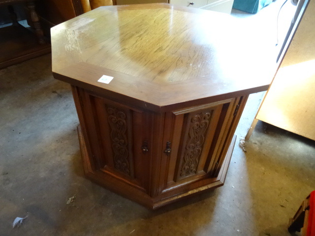 lot 63 image: Octagon Vintage Wood End Table