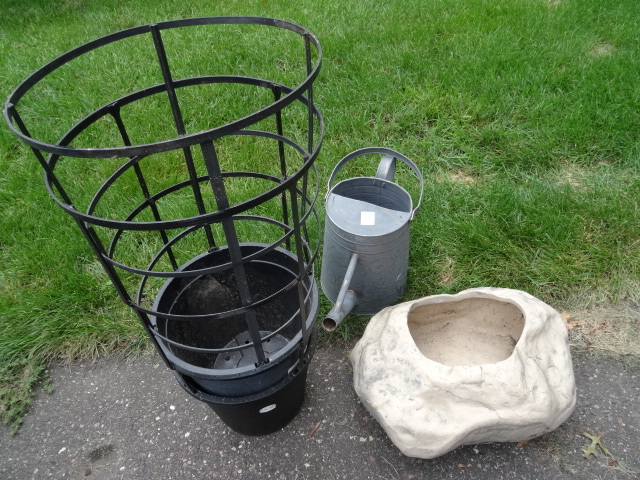 lot 77 image: Metal Watering Can,