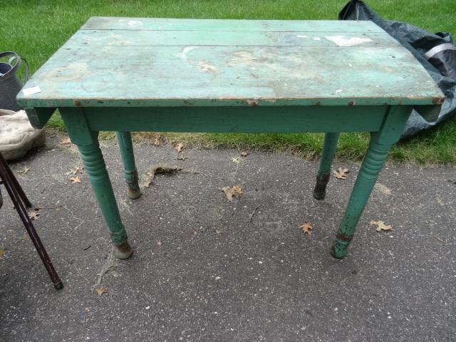 lot 79 image: Vintage Wood Table 37 X 22 X 28