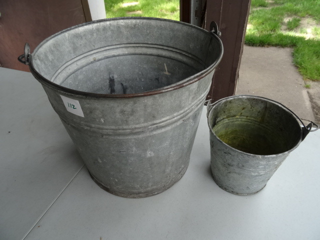 lot 112 image: 2 Galvanized Buckets