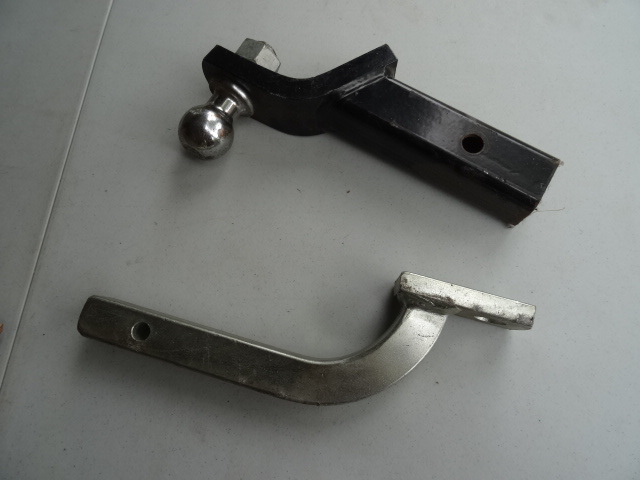 lot 132 image: 2 Receiver Hitches  1 78 Ball