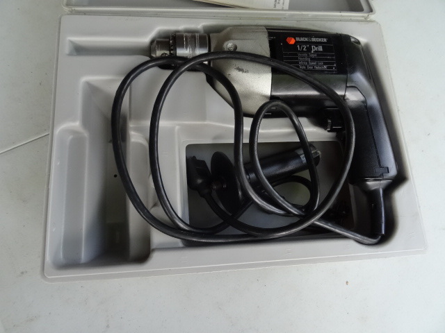 lot 157 image: Black and Decker 12 Drill with Case