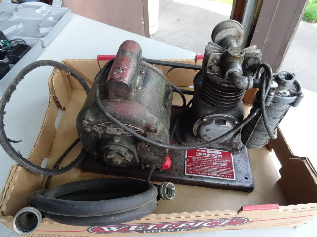 lot 162 image: Vintage Air Compressor  110 Volt