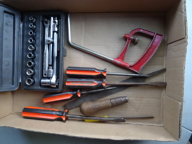 lot 166 image: Craftsman 14 Drive Socket Set