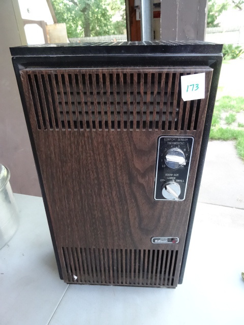 lot 173 image: Edison Electric Heater
