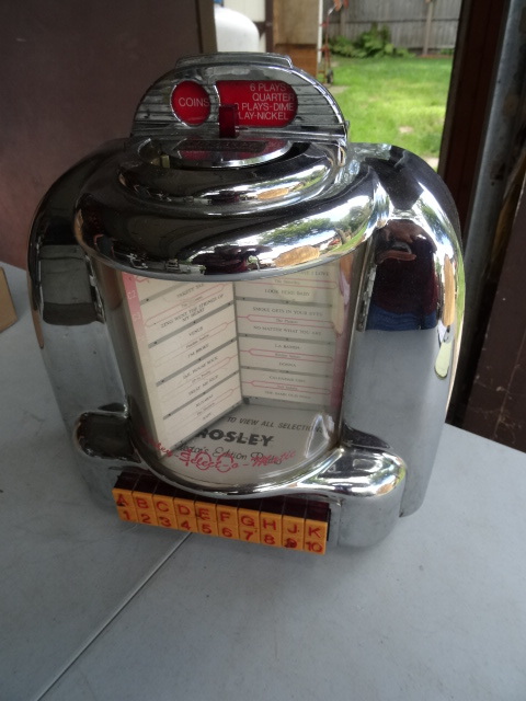 lot 229 image: Crosley Select O Matic Limited Edition