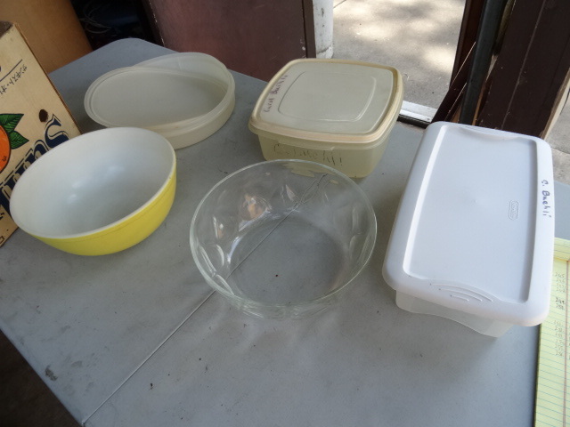 lot 256 image: Pyrex Bowls, Glass Bowl,