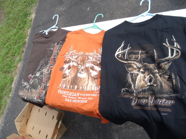 lot 297 image: XL T Shirts, Hunting Style Qty 4