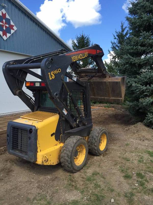 SKID STEER 2005 NEW HOLLAND