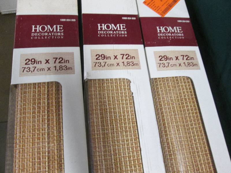 Lot of 3 Home D ecorators Collectio...