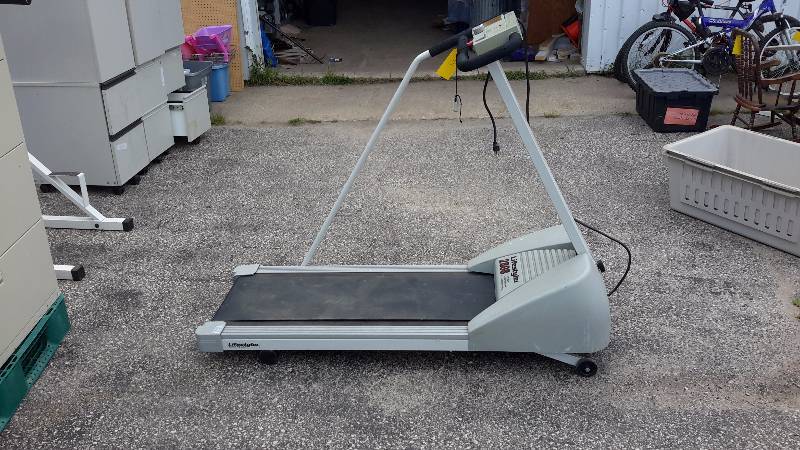 Lifestyle treadmill 2808