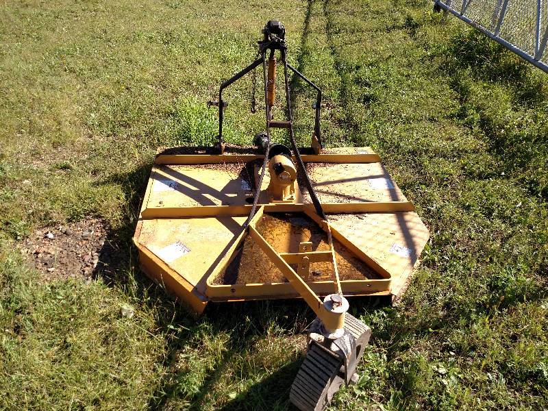 lot 4 image: County Line 5 Brush Mower, 3 Point...