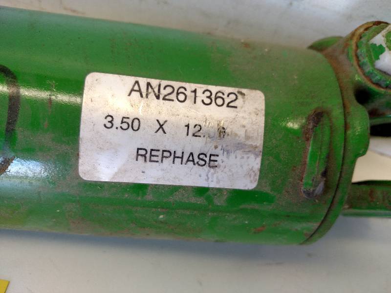 lot 8 image: Hydraulic Cylinder, 3.50 x 12., 1...