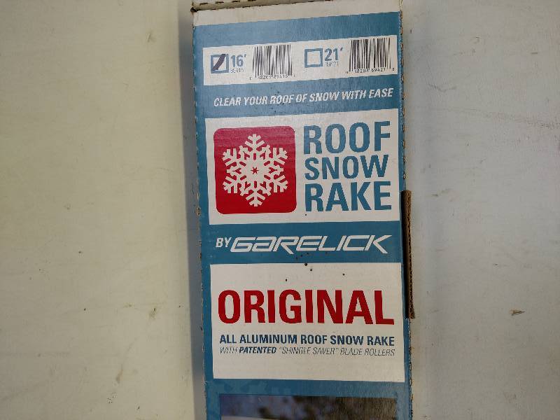 lot 53 image: Garelick Aluminum Roof Rake, New In...