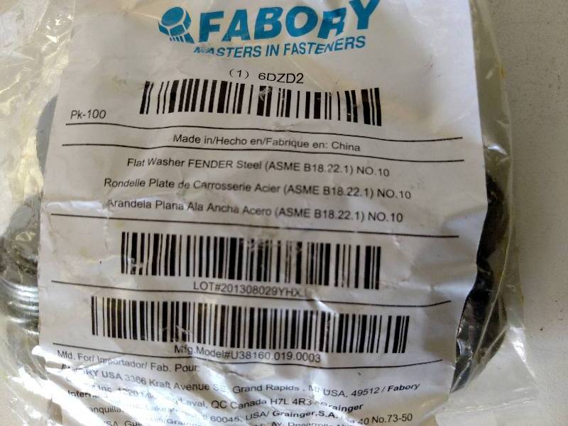 lot 96 image: 100 pk. No. 10 Fender Washers...