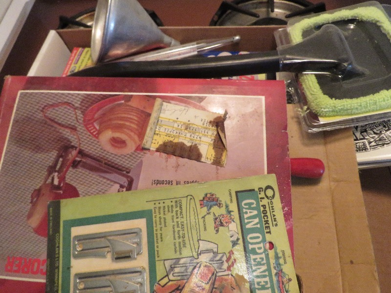 Vintage kitchen lot
