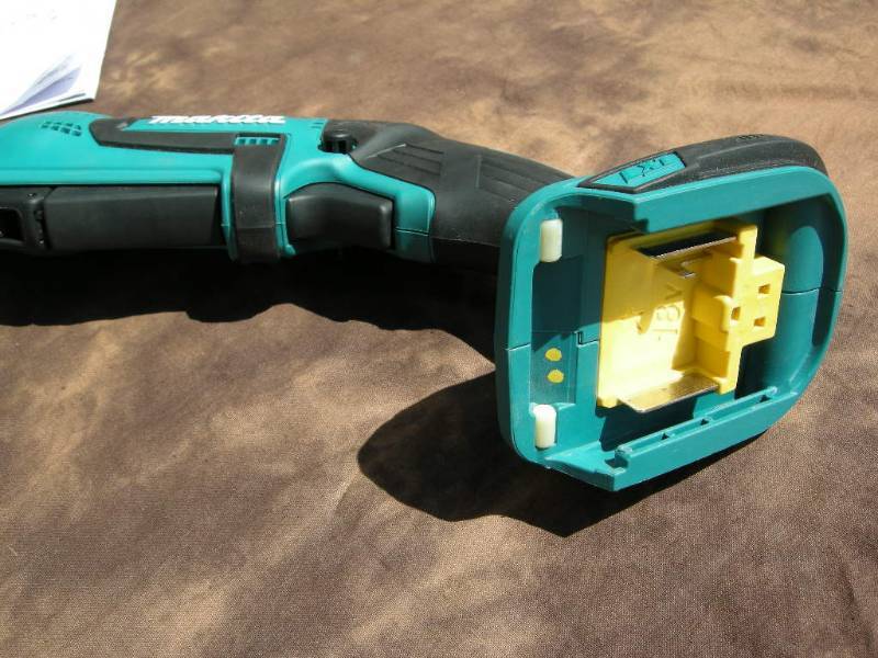 lot 49 image: Makita Cordless Recipro Saw