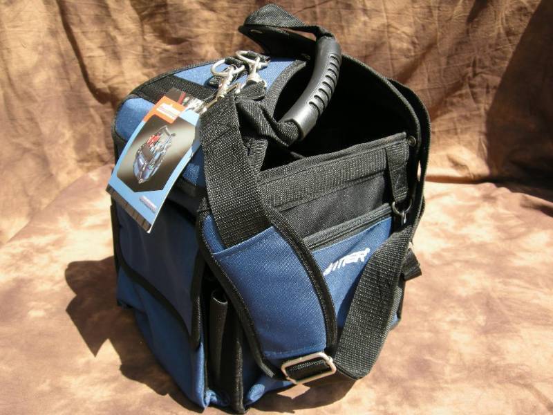 lot 62 image: Frontier 10 Tool Bag