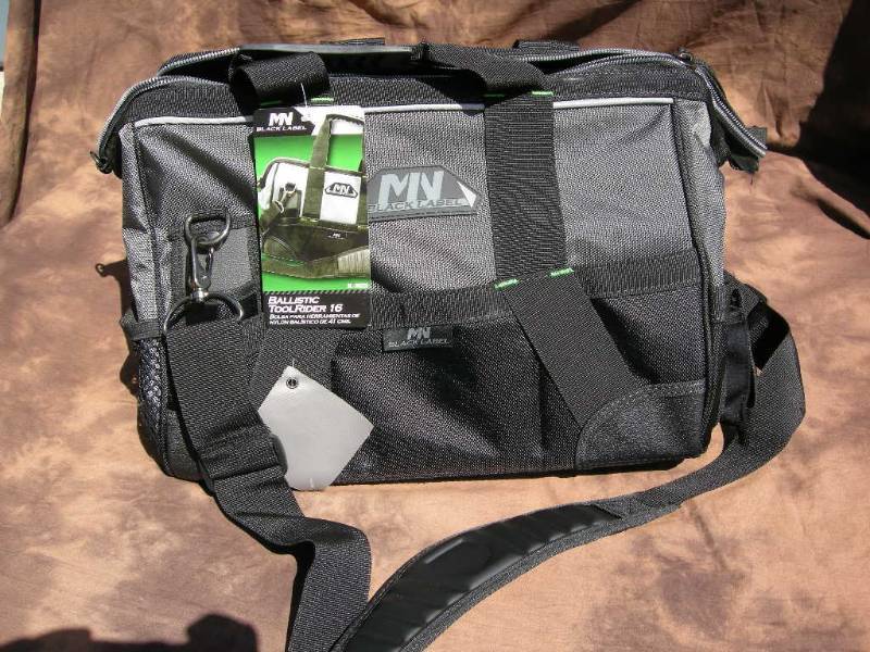 lot 70 image: Black Label Tool Bag