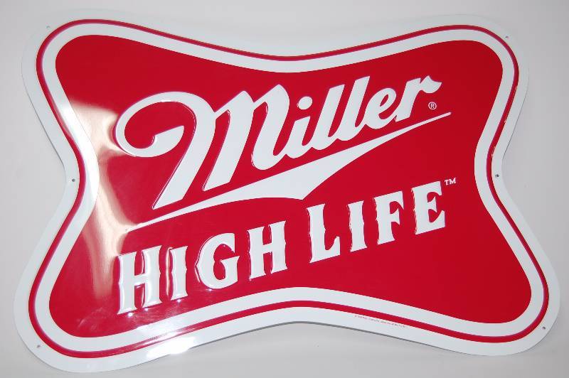 lot 34 image: Alcohol Advertisement