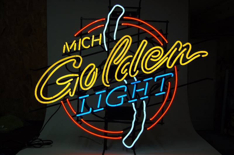 lot 47 image: Neon Beer Light