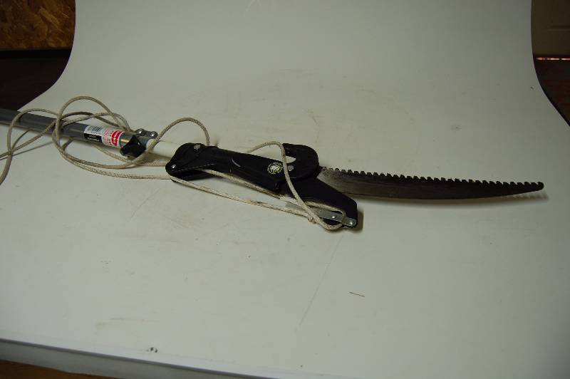 lot 117 image: Tree Pruner
