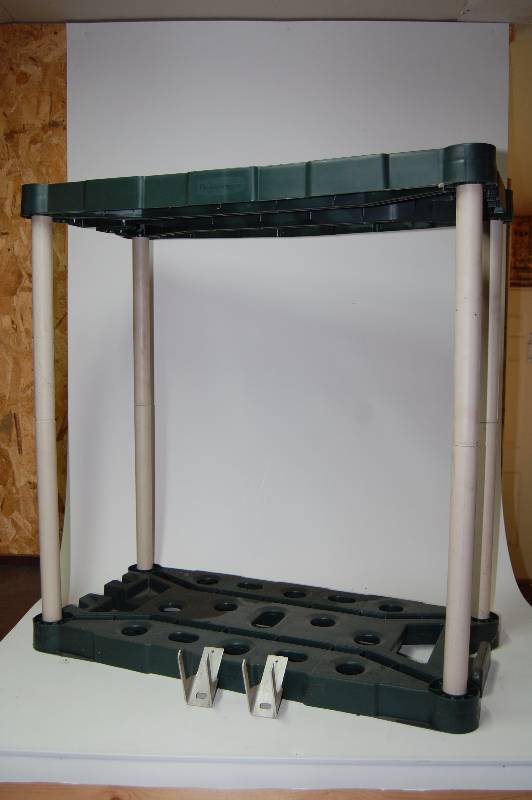 lot 129 image: YardGarden Tool Storage