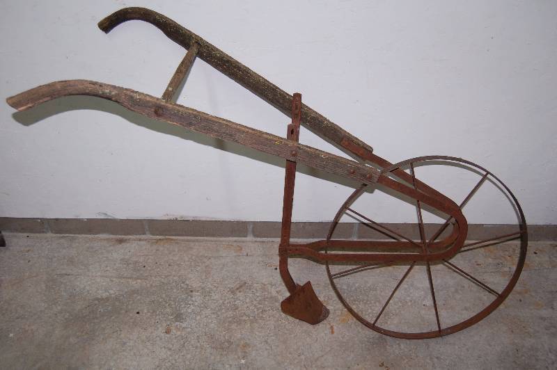 lot 133 image: Plow