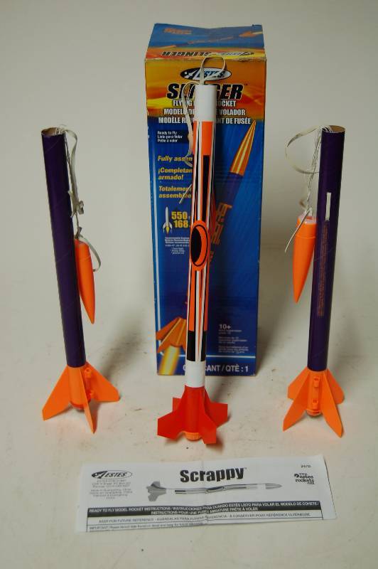 lot 146 image: Model Rockets