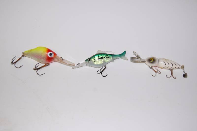 lot 152 image: Fishin Lures