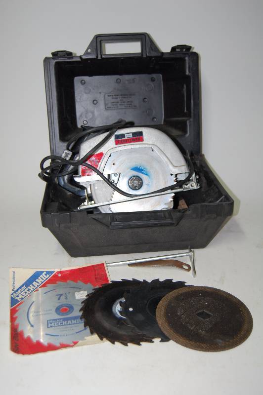lot 171 image: Circular Saw