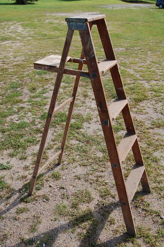 lot 188 image: Step Ladder