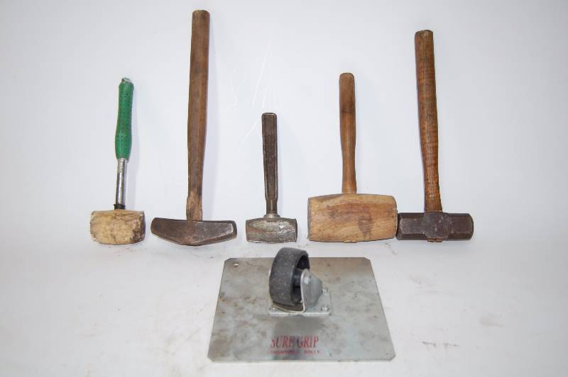 lot 207 image: Hammers and Mauls