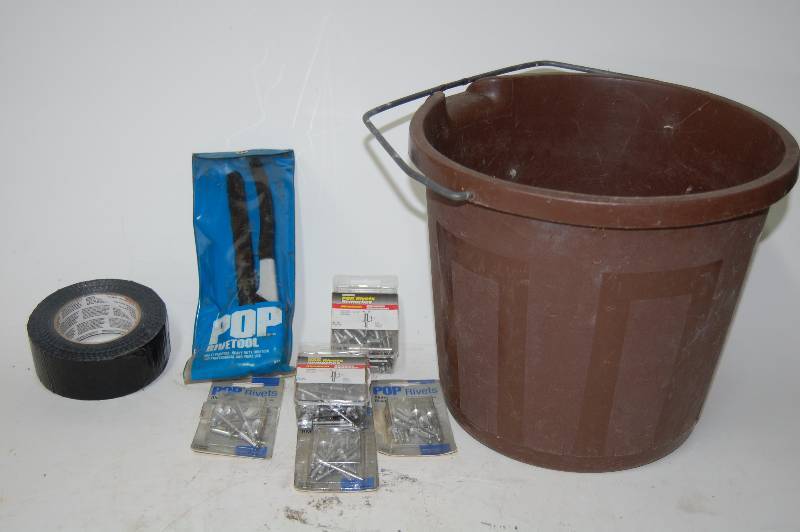 lot 208 image: Misc Tools