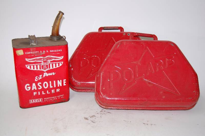 lot 217 image: Gas Can and Fuel Tanks