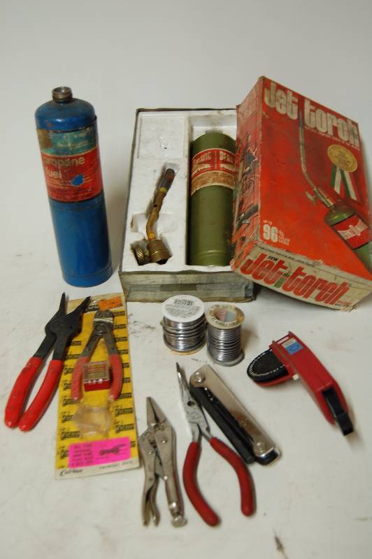 lot 228 image: Misc Tools