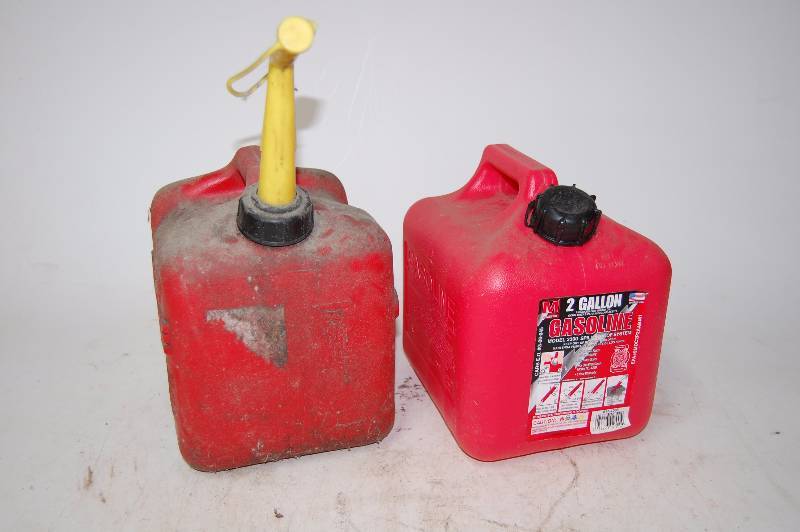 lot 253 image: Gas Cans